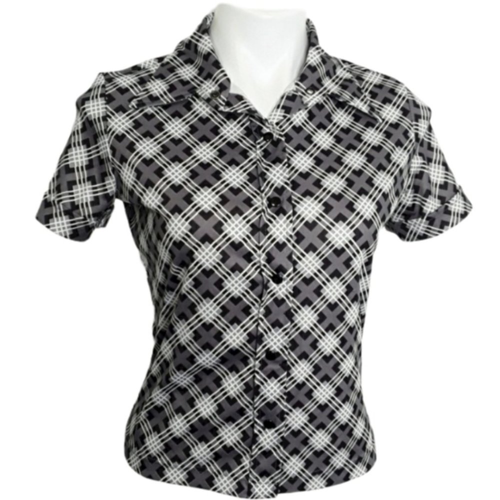 Necessary Objects Short Sleeve Pattern Shirt EUC sz M